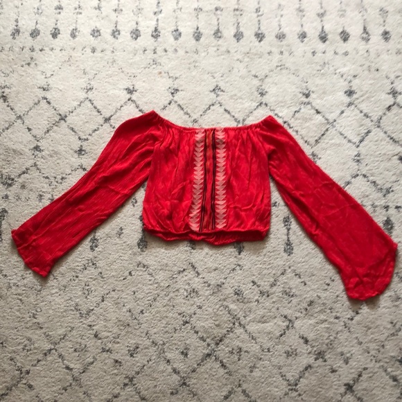 Kendall & Kylie Red Off the Shoulder Crop Top - Picture 1 of 3